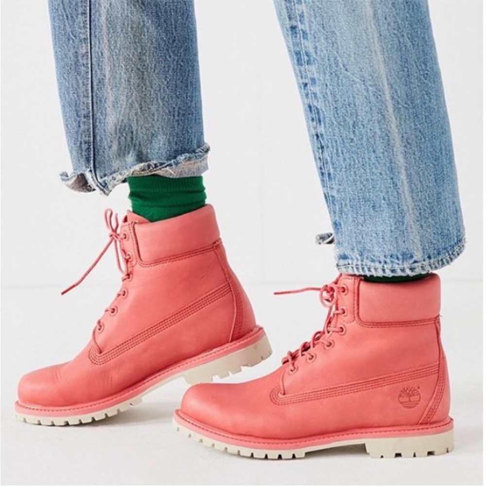 Timberland Women’s Premium Waterproof Boots Hiking Pink Leather PrimaLoft Size 9 - Picture 1 of 14